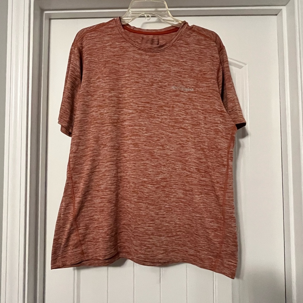 Columbia Men's Heathered Red Short Sleeve Tee